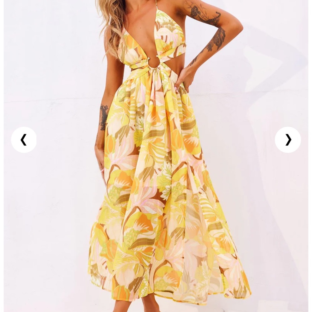 Sage & Paige Ray’s Flowy Yellow Strappy Maxi Dress
